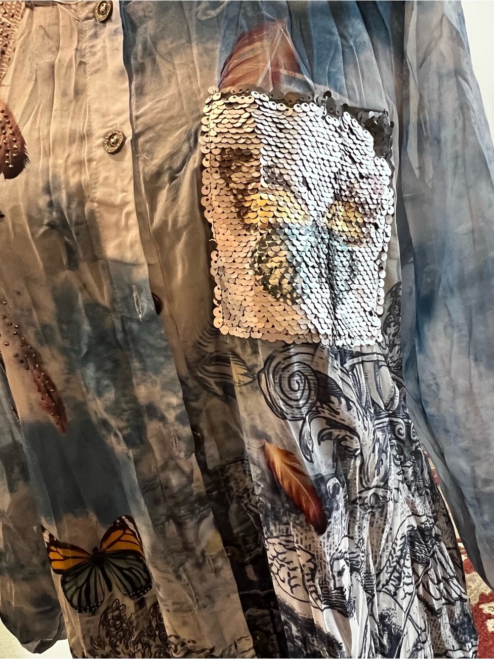 TRICOTTO Women's Sz XS  Tunic Top Shirt Wearable Art Butterfly Print Sequins - Picture 3 of 10